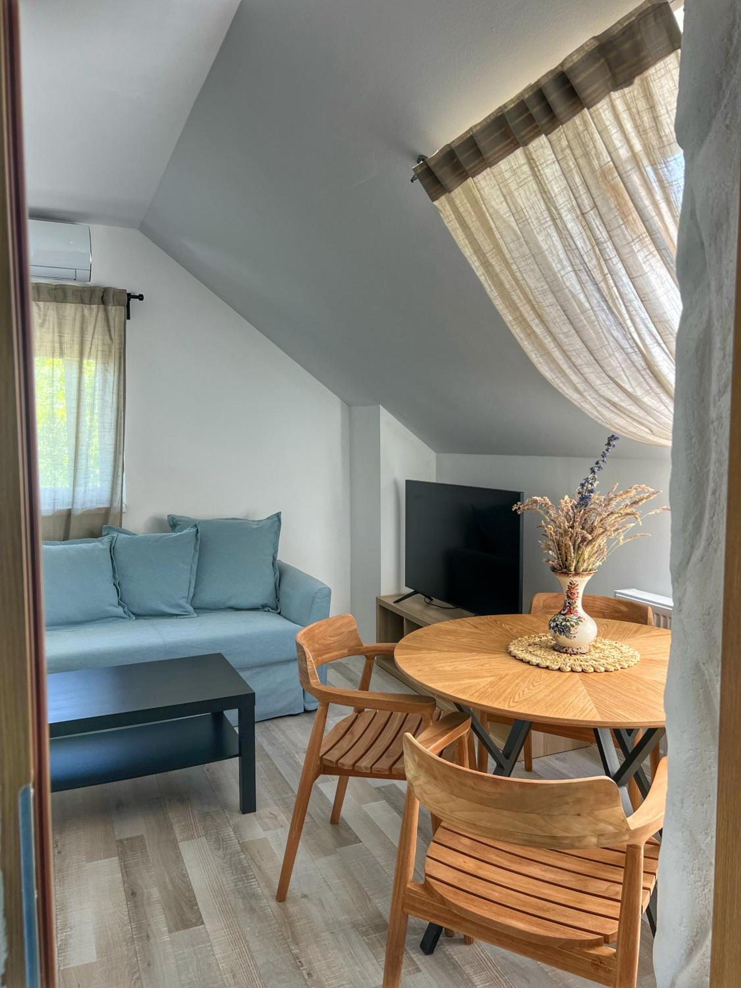 Apartman Cherry Plitvice Lakes Irinovac ภายนอก รูปภาพ